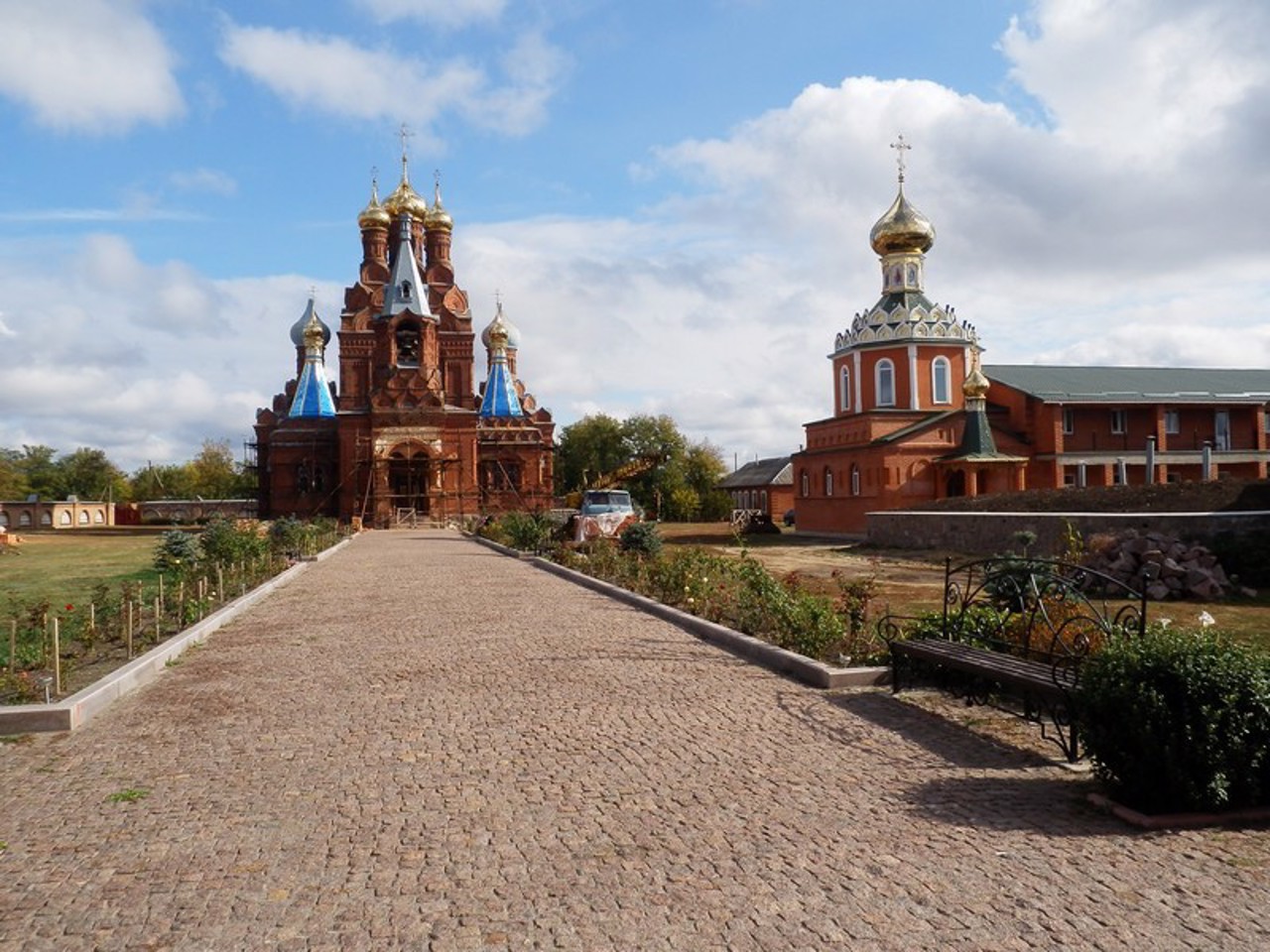 Свято-Михайлівський Пелагіївський монастир, Пелагіївка