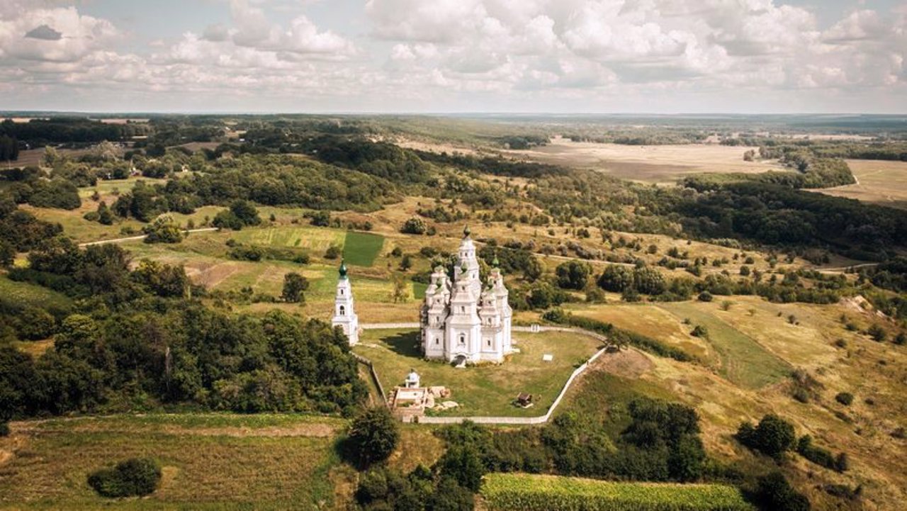 Intercession Church, Plishyvets