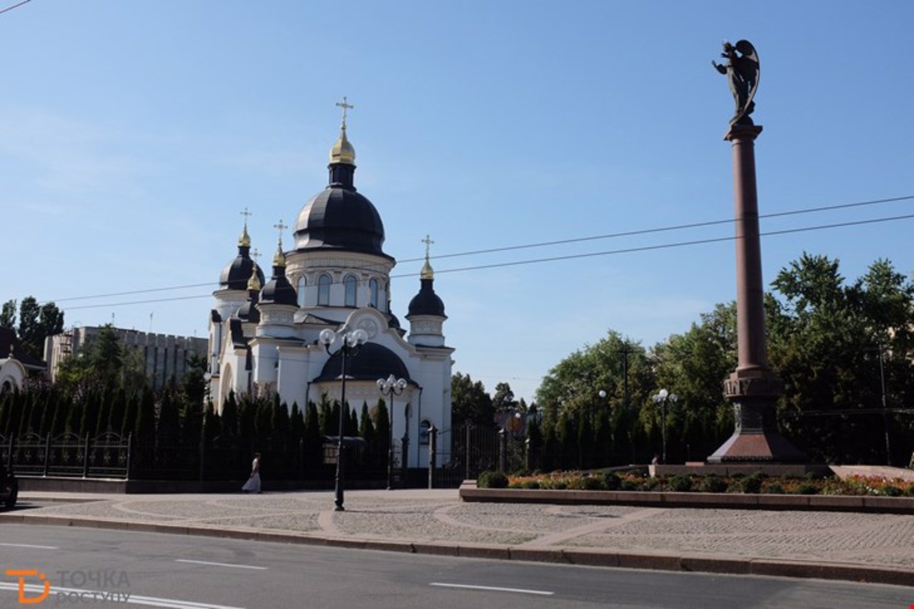 Монумент "Янгол-охоронець України", Кропивницький
