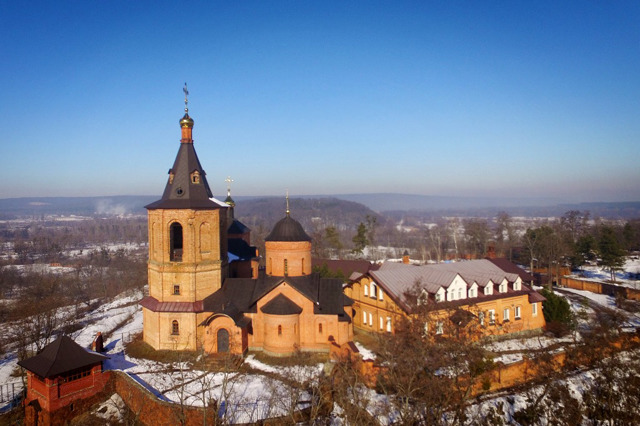 Okhtyrskyi Trinity Monastery, Chernechchyna