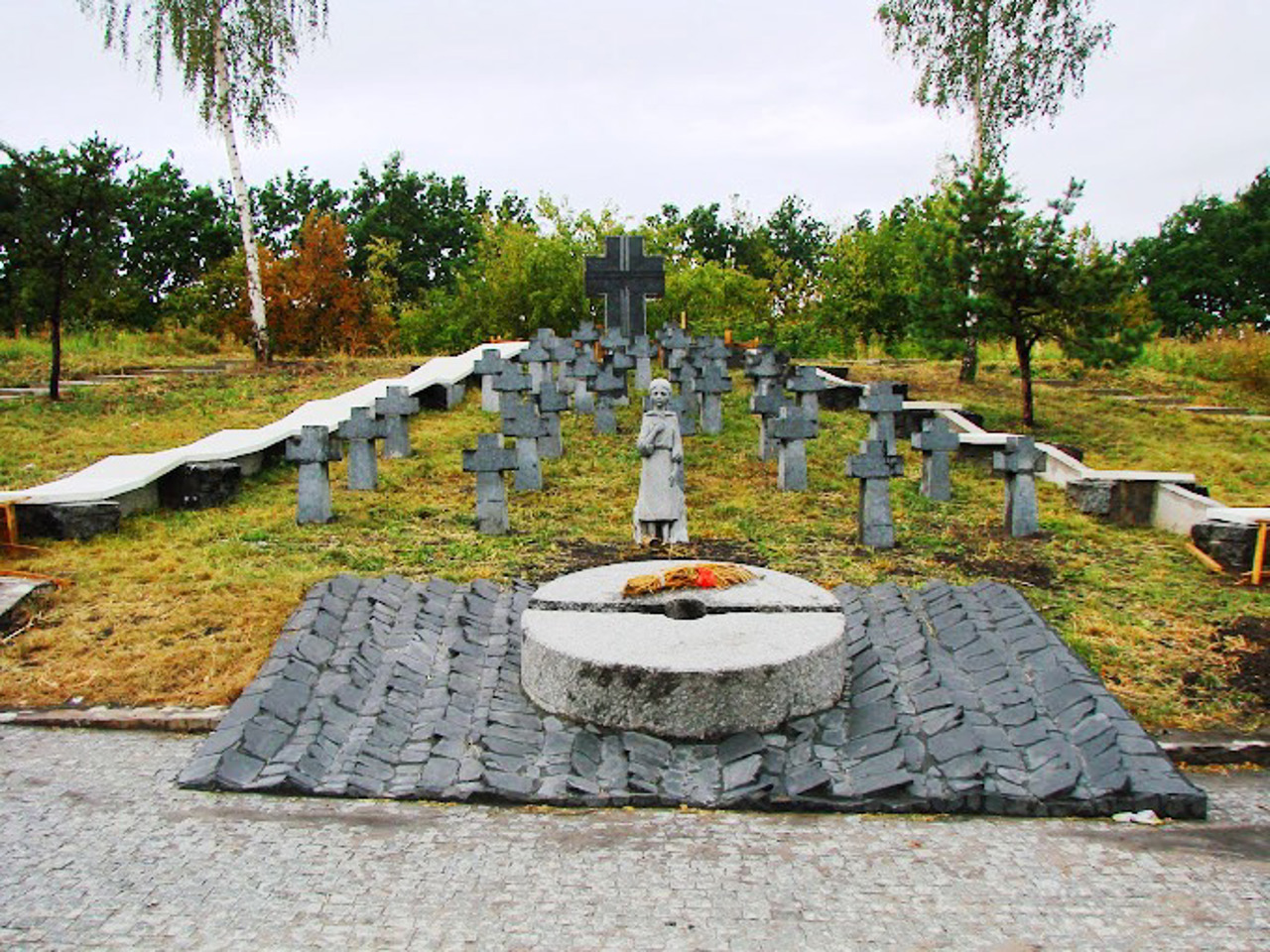 Мемориал жертв Голодомора, Обухов