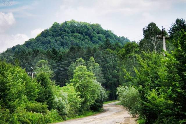 Danyliv Hrad (Stizhok Mountain)