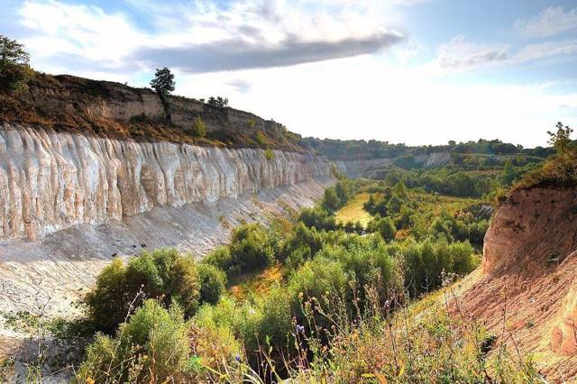 Chalk Quarry, Putyvsk