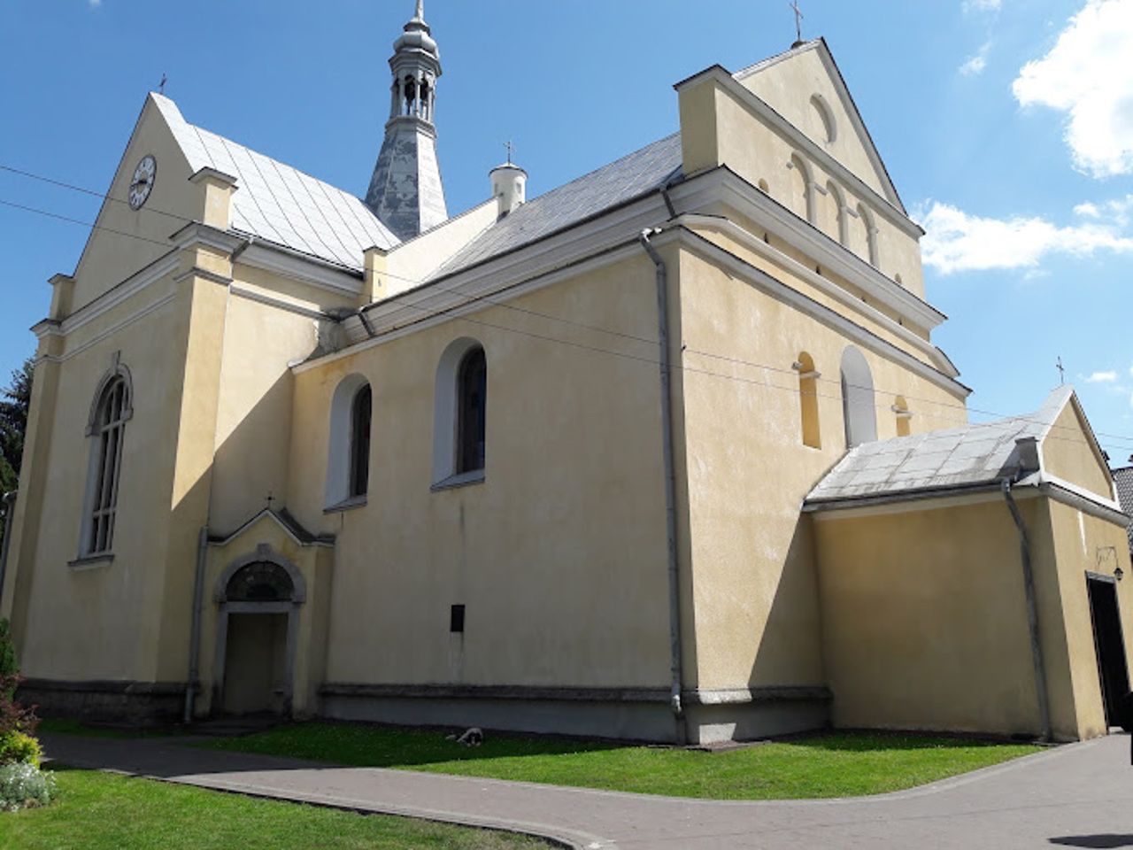 Костел святих Миколая та Анни, Бібрка