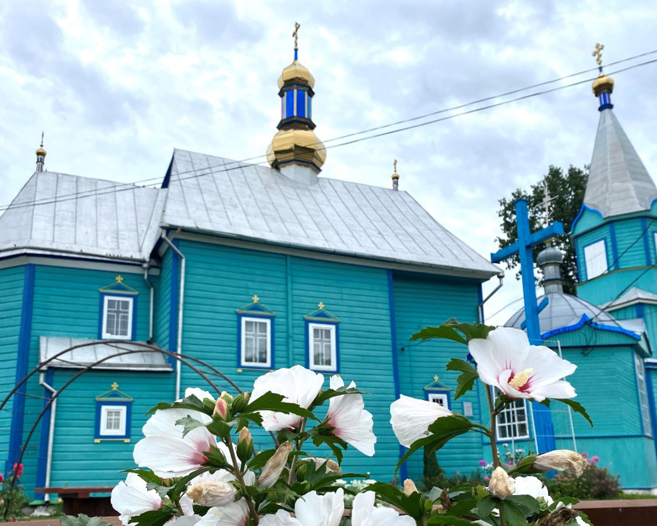 Крестовоздвиженская церковь, Заболотье