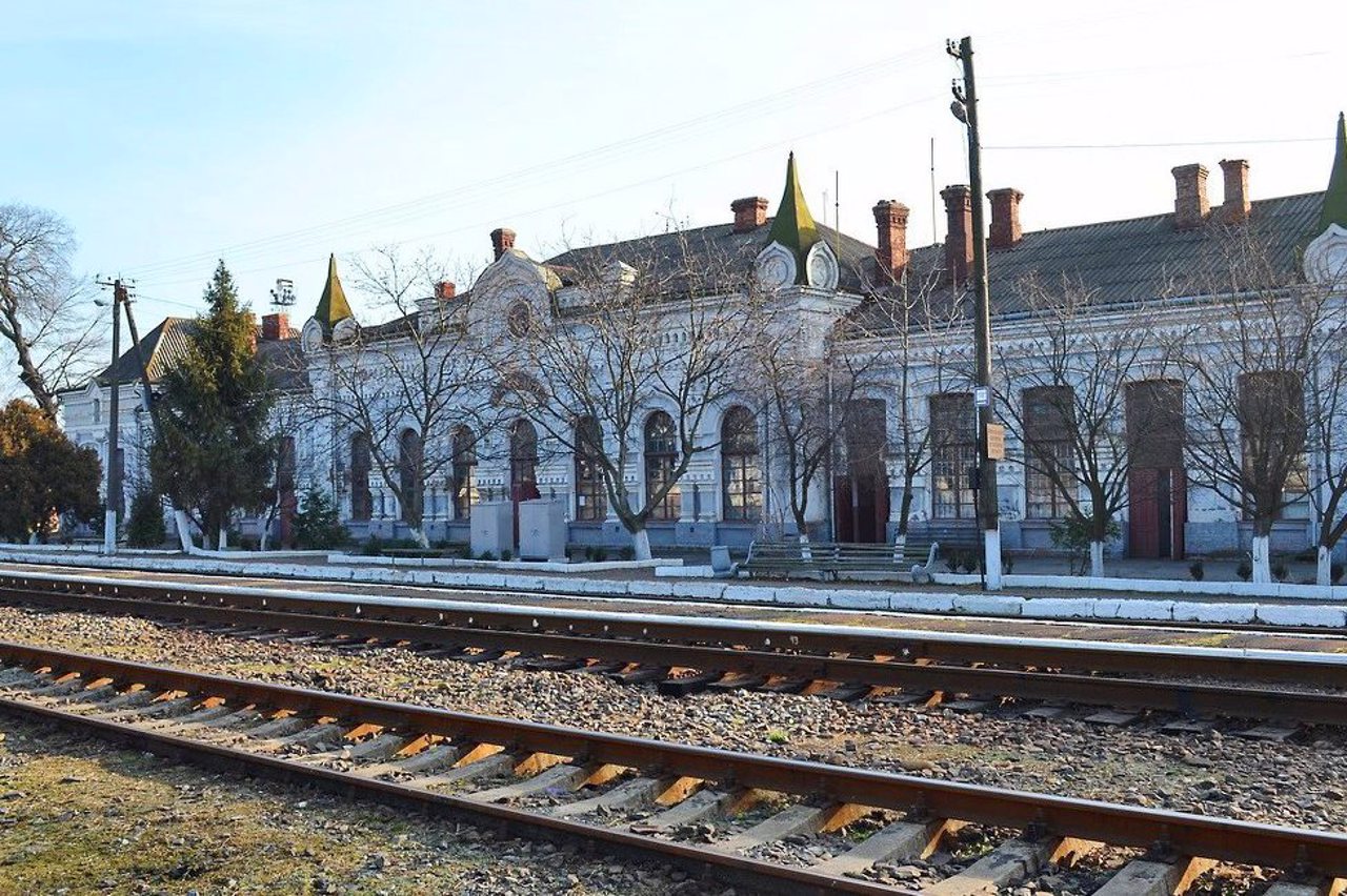 Железнодорожный вокзал, Новоселица