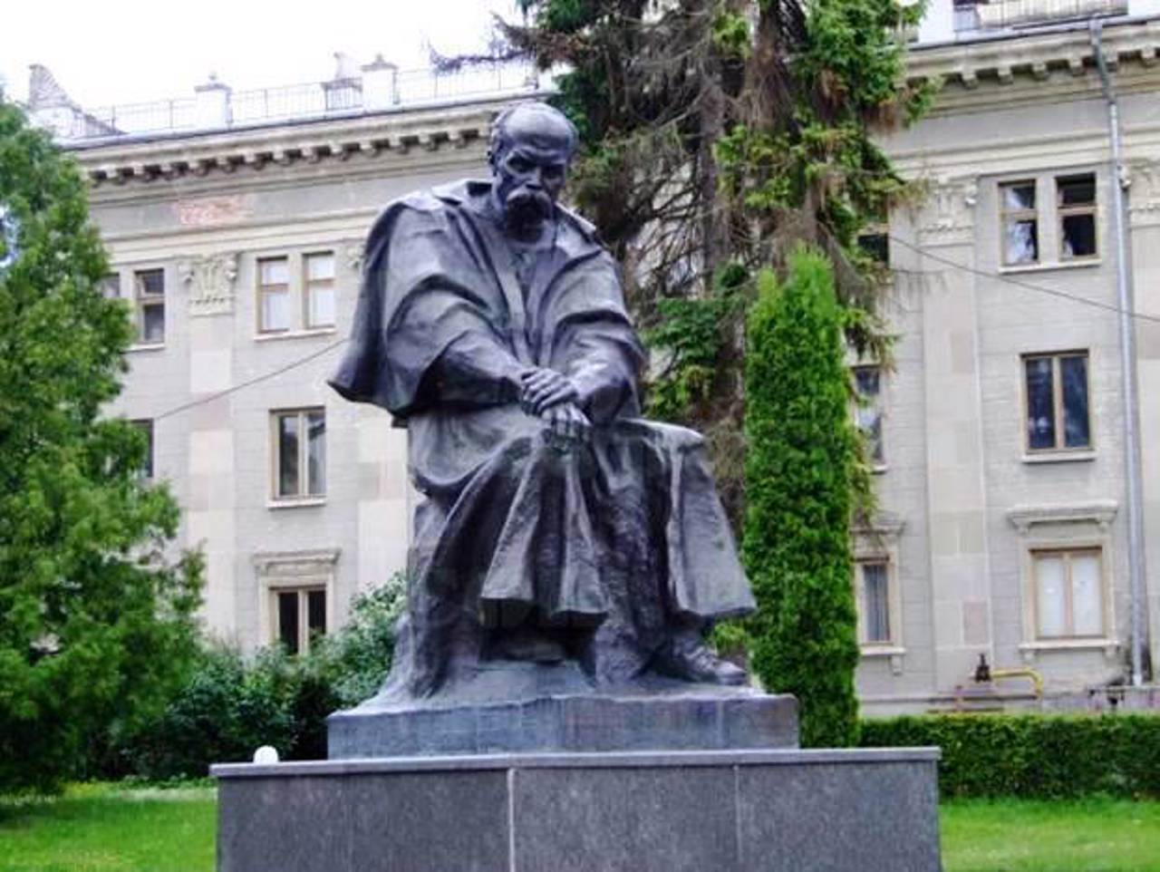 Пам'ятник Тарасові Шевченку, Тернопіль