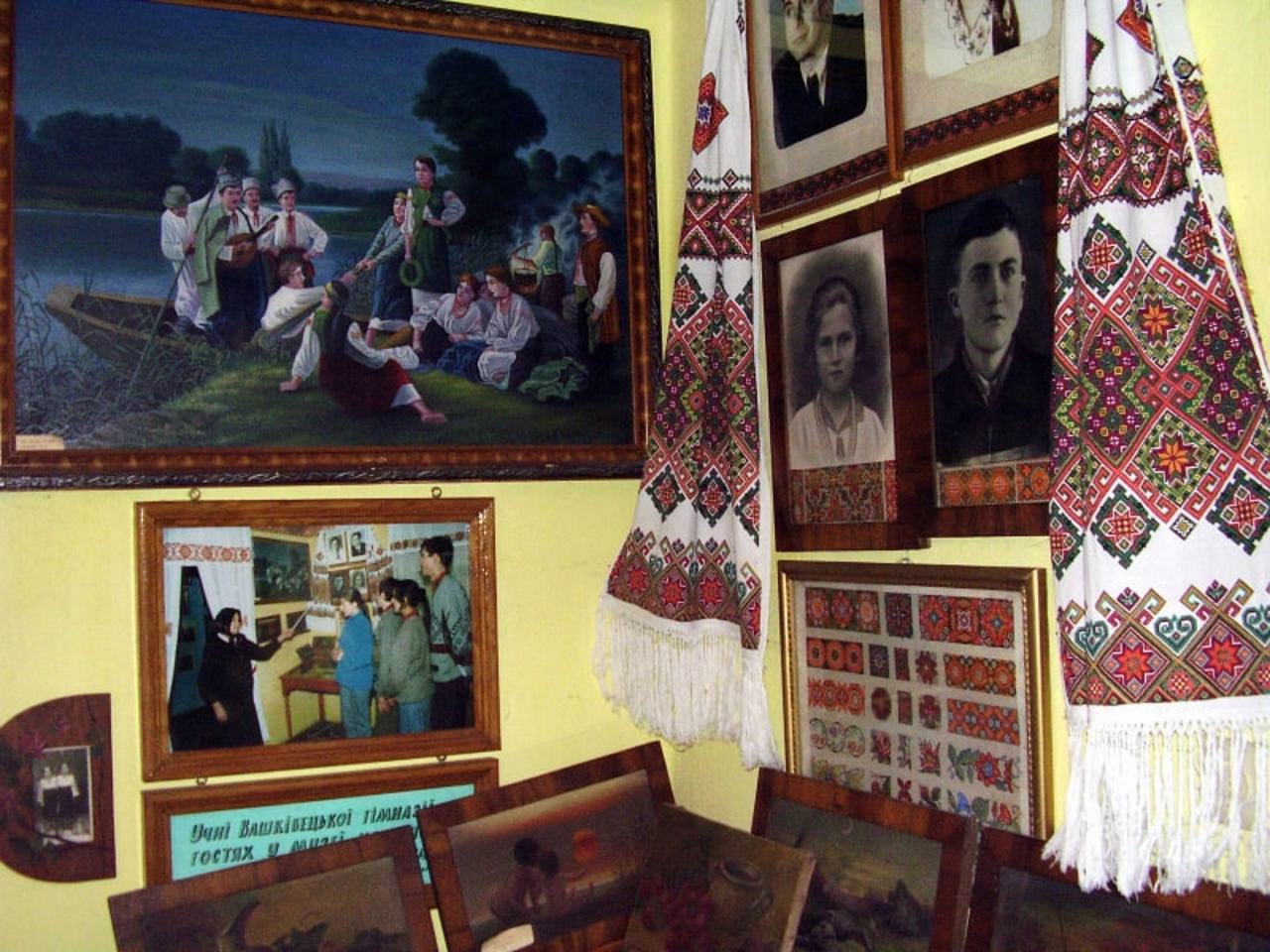 Heorhiy Haras Manor Museum, Vashkivtsi