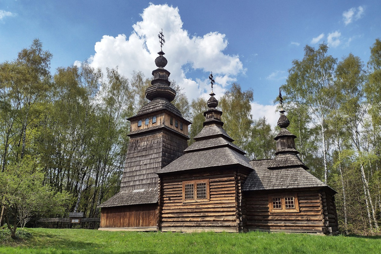 Folk Architecture Museum "Shevchenkivsky Hay", Lviv