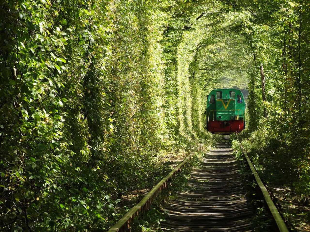 Tunnel of Love, Klevan