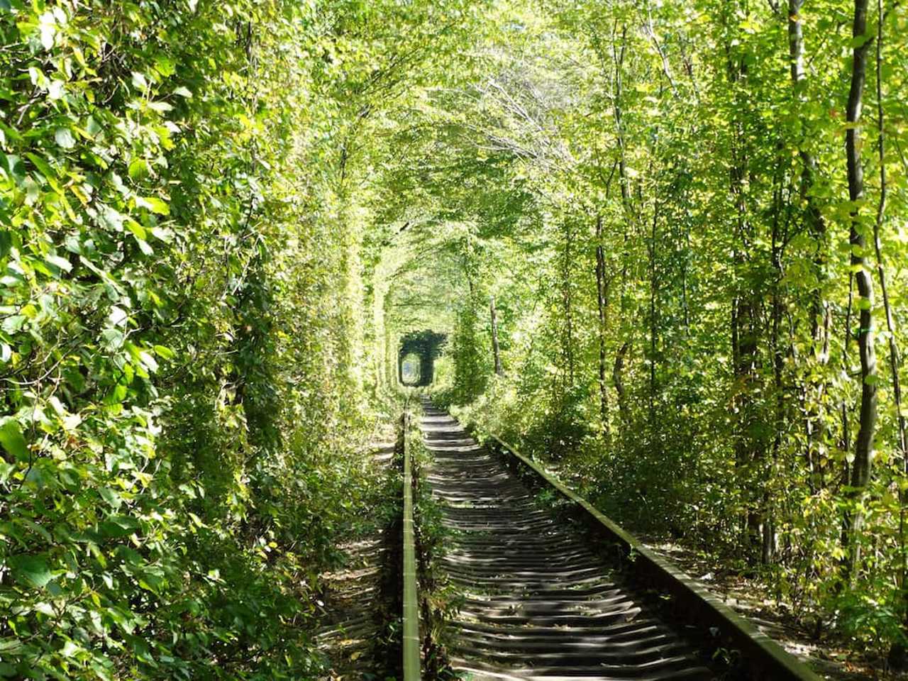 Tunnel of Love, Klevan