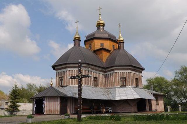 Entry of Jesus Christ into Jerusalem Church, Staryi Uhryniv