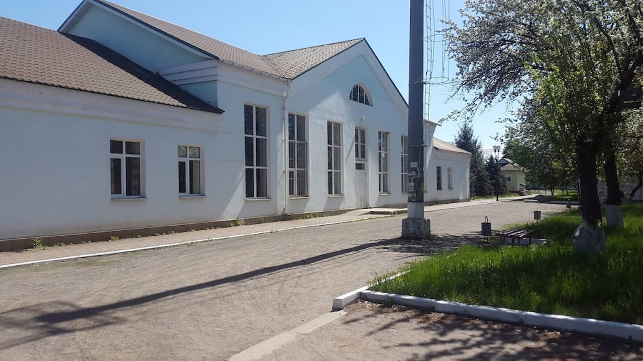 Fundukliyivka Station, Oleksandrivka