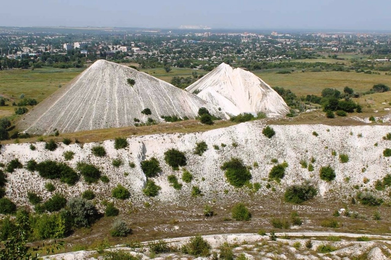 Гора Карачун, Суханівка