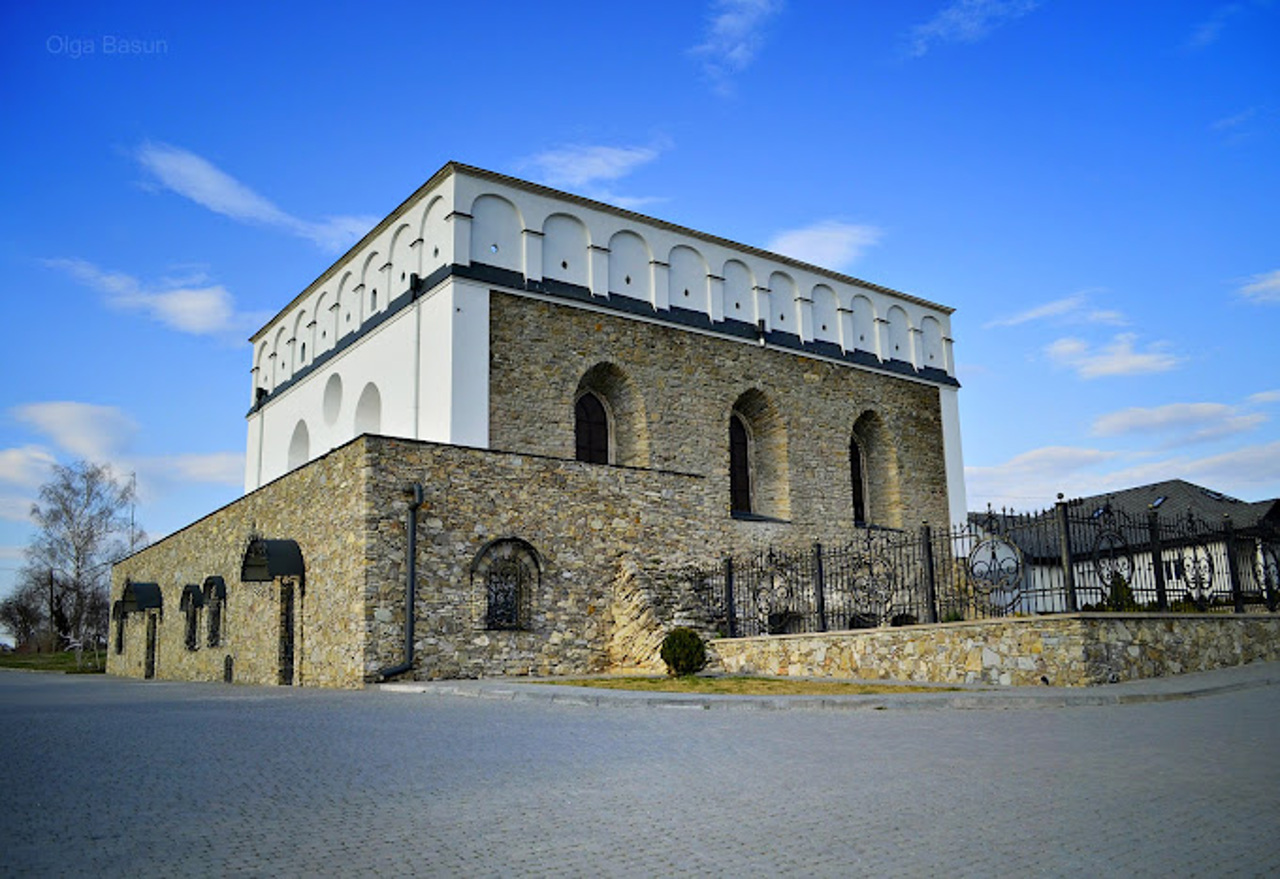 Sataniv Synagogue