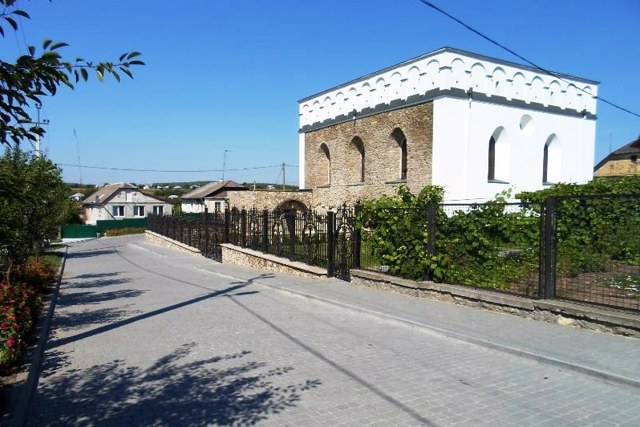 Sataniv Synagogue