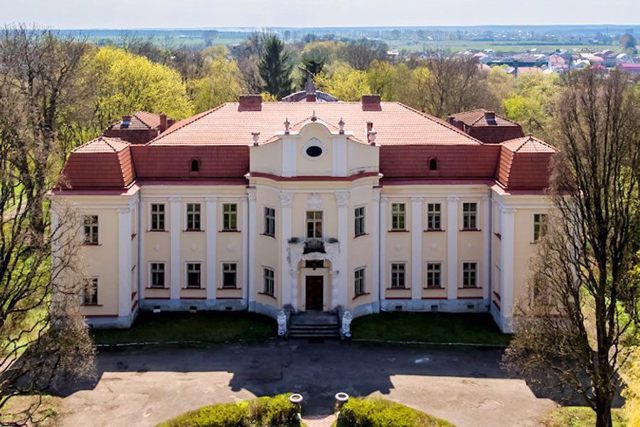 Archbishop's Palace, Obroshyne