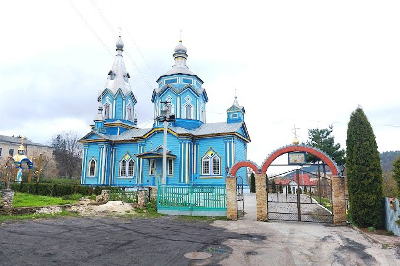 Воздвиженська церква, Кременець