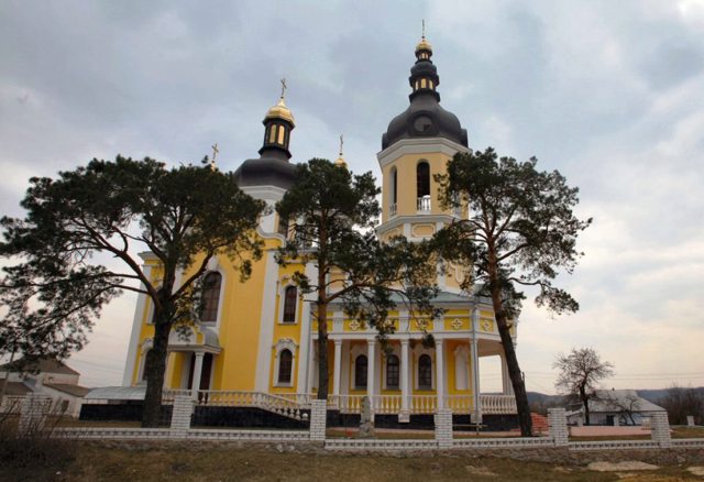 Saint Nicholas Church, Chaiky