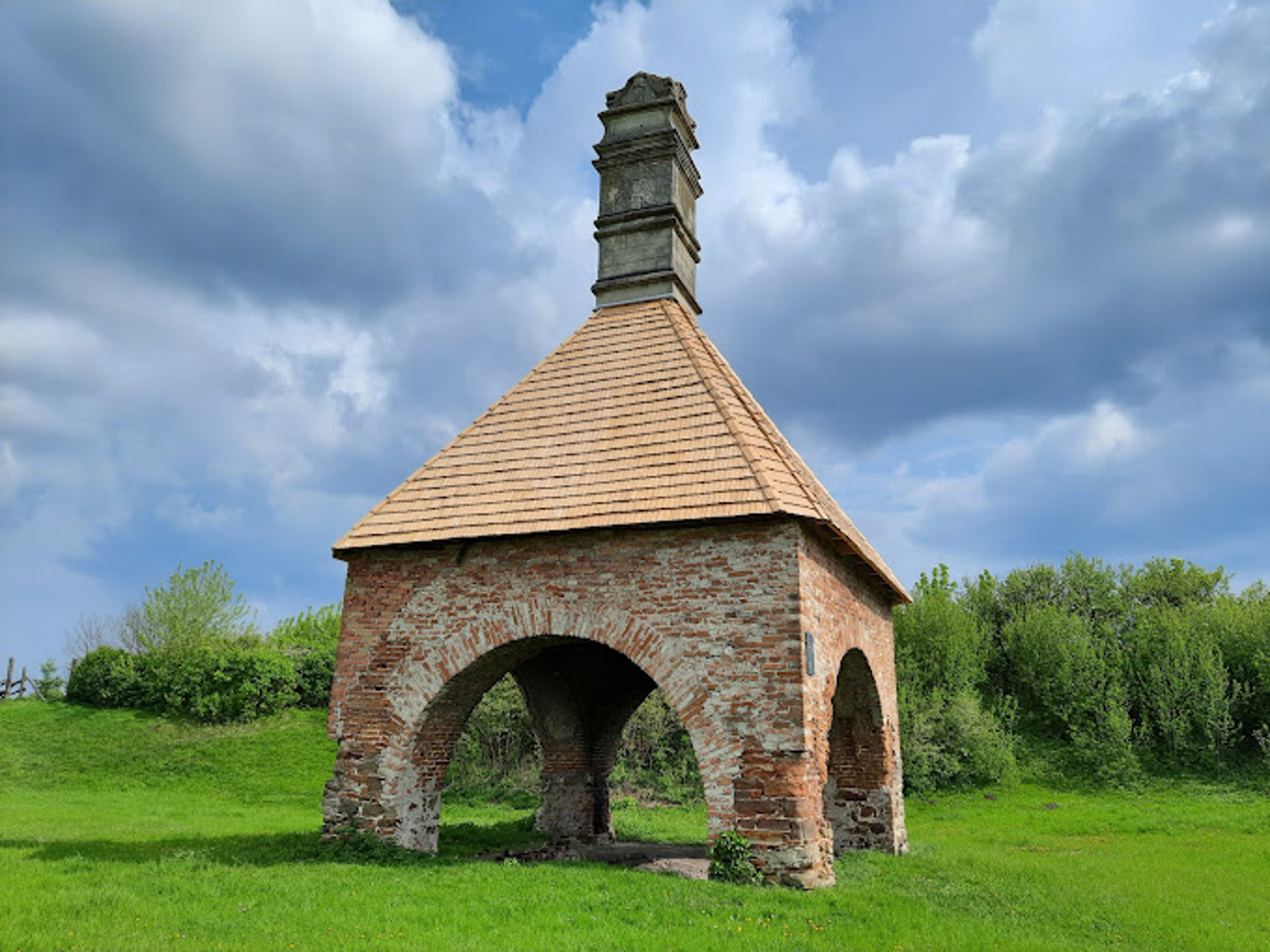 Yanush's Furnace, Mezhyrich