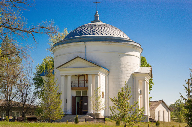 Saint Oleksandra Rotunda Church, Lebedivka