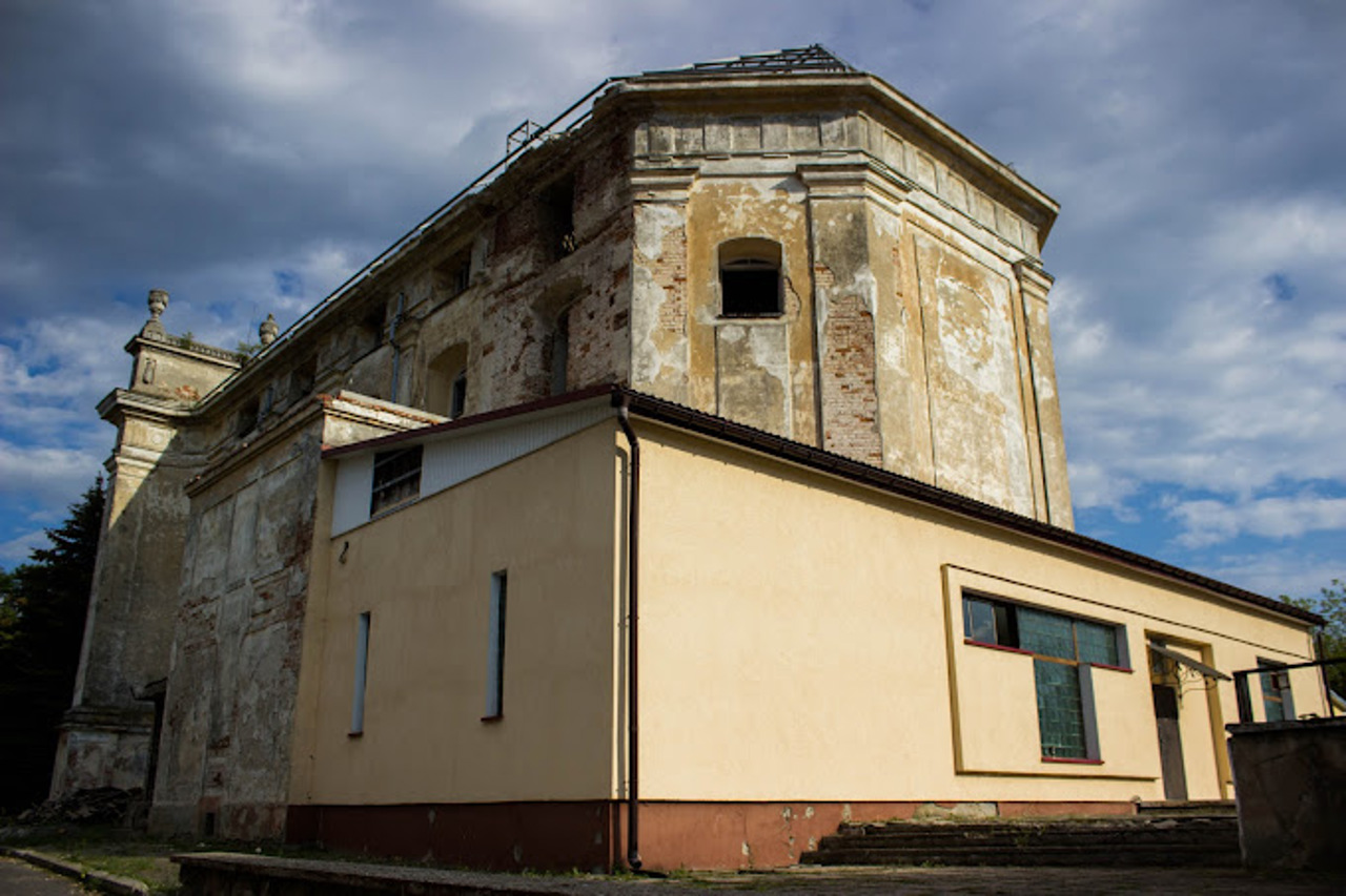 Saint Jakob Church, Krakovets