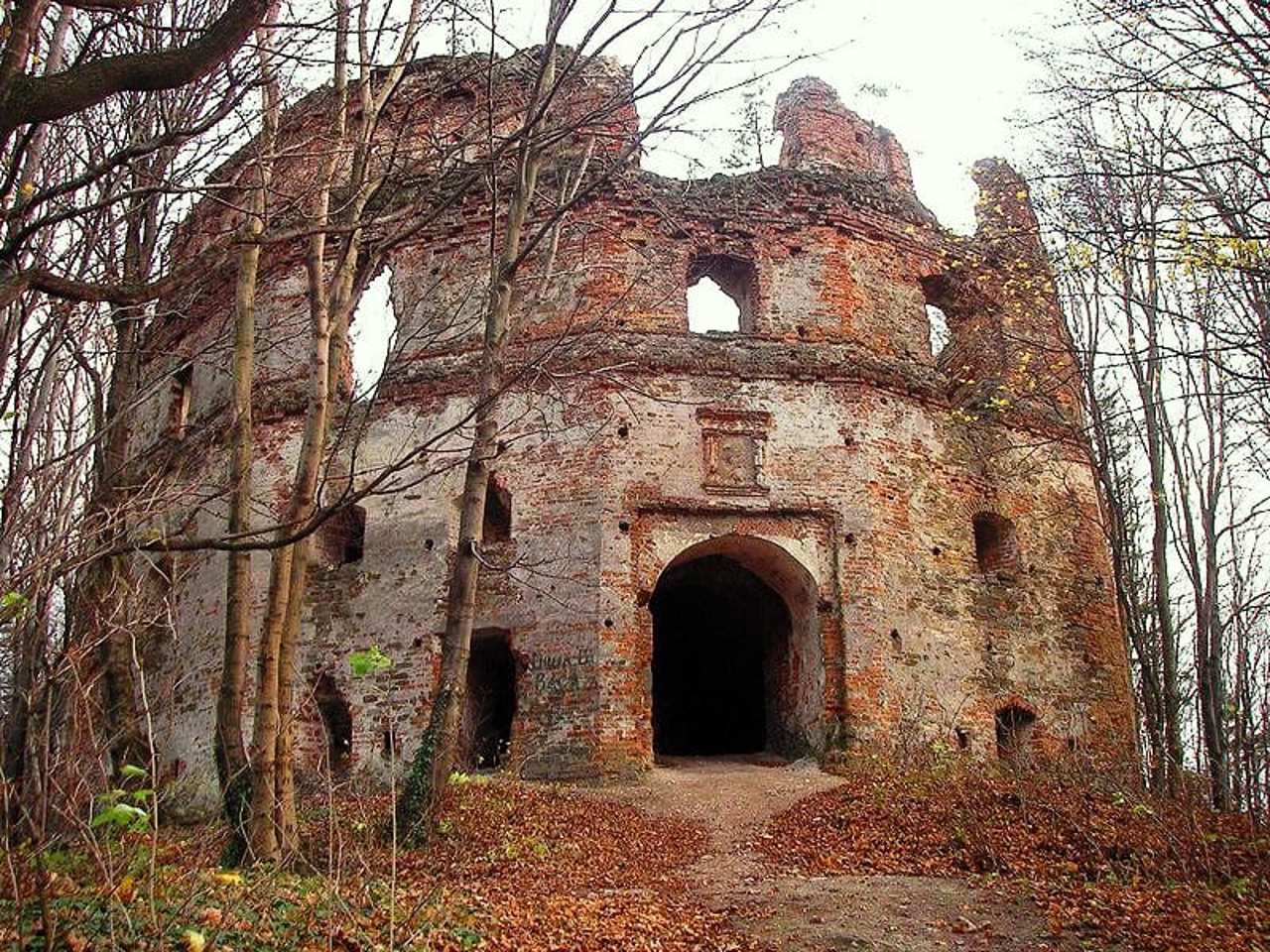 Замок Гербуртов, Добромиль