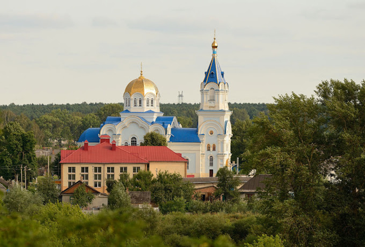 Воскресенская церковь, Острог