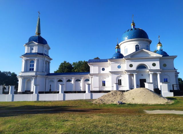 Церковь Святого Николая, Остролучье