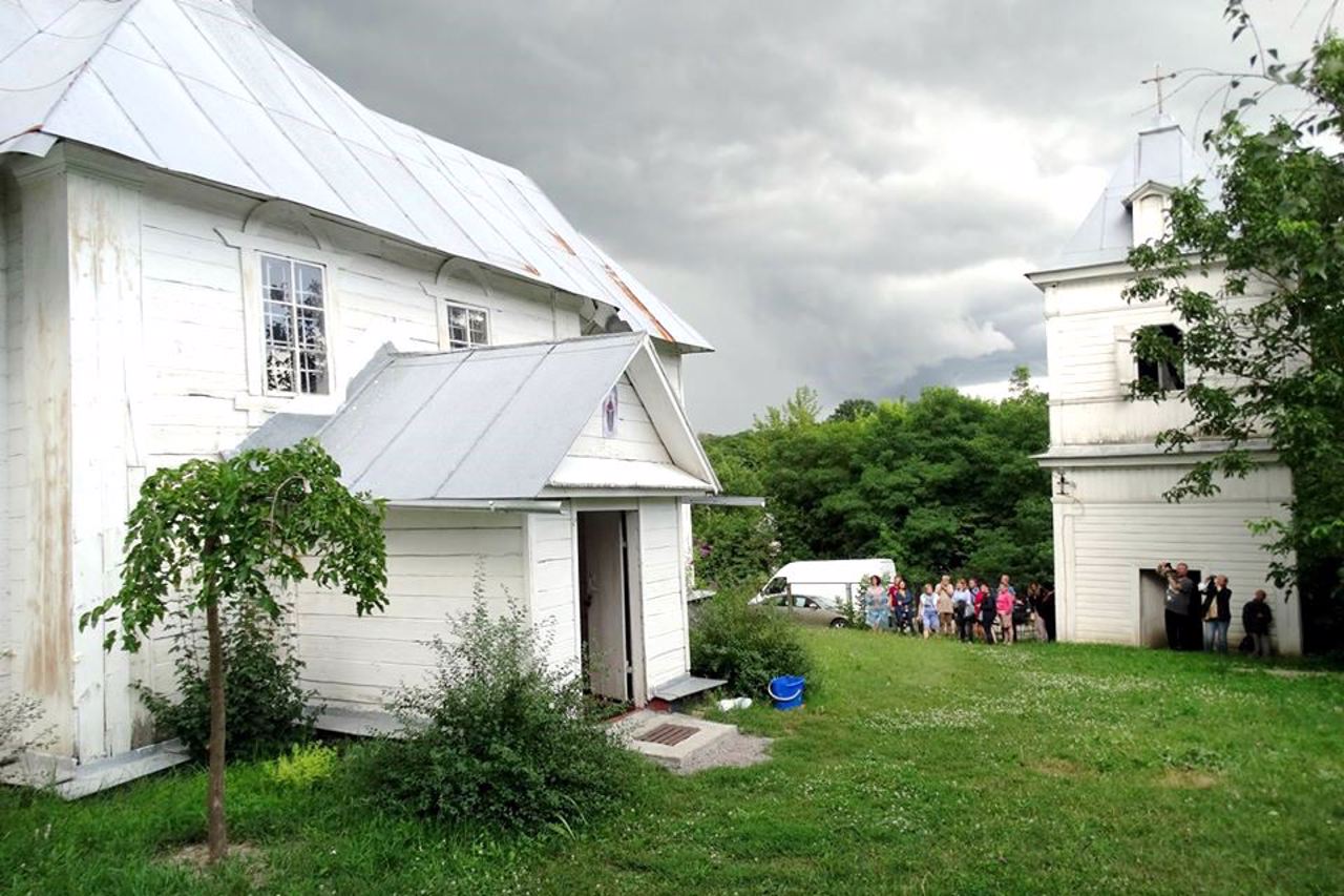 Intercession Church, Krenychi