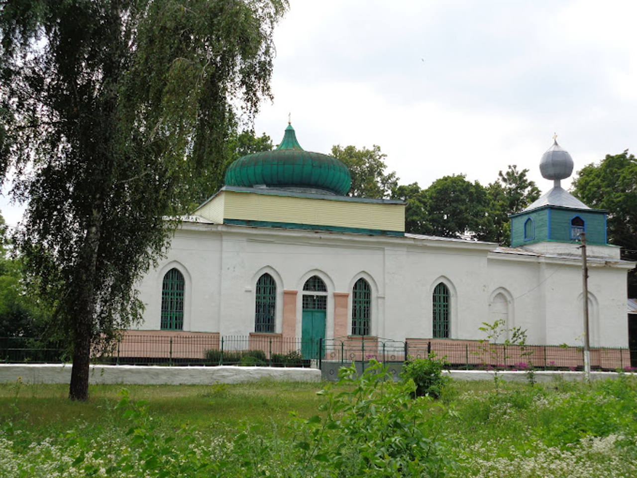 Петропавлівська церква, Петрівка