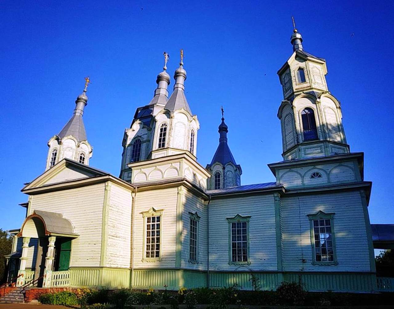 Archangel Michael Church, Lukashi