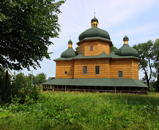 Церква святого Миколая, Сасів