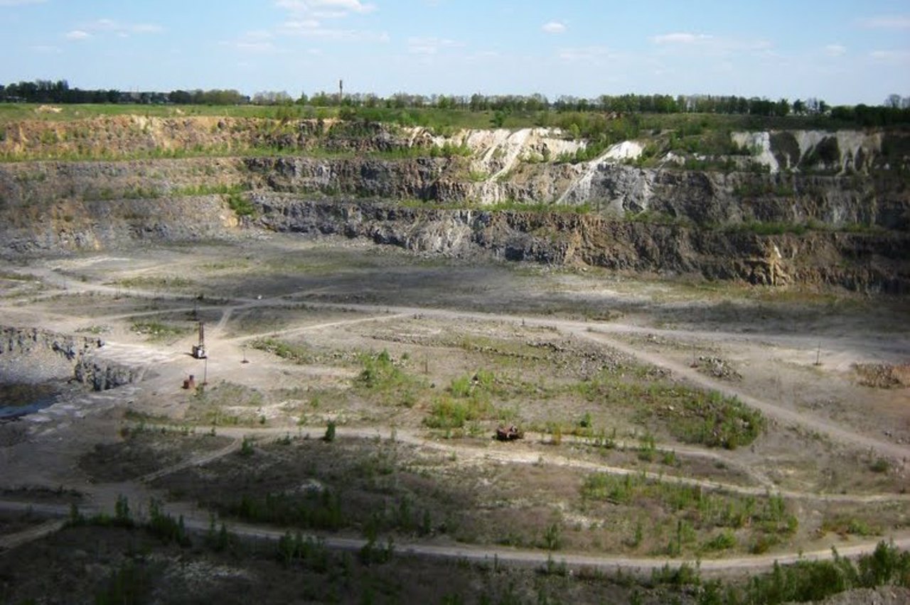 Granite Quarry, Hnivan