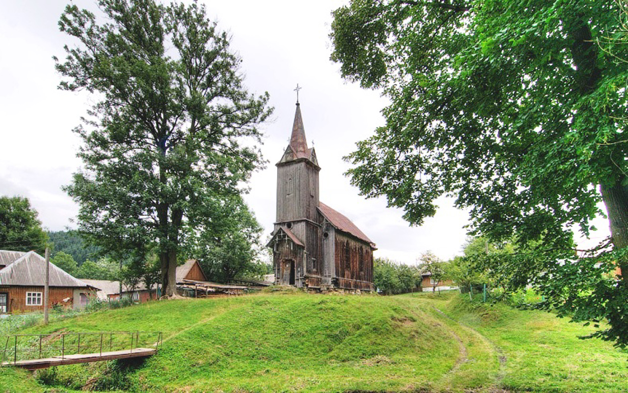 Saint Francis Church, Rozluch