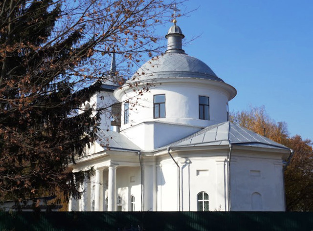 Saint Michael's Church, Bezuhlivka