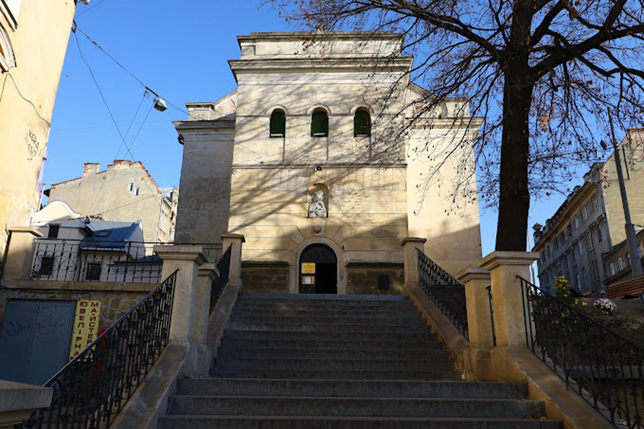 Mary the Snowy Church, Lviv