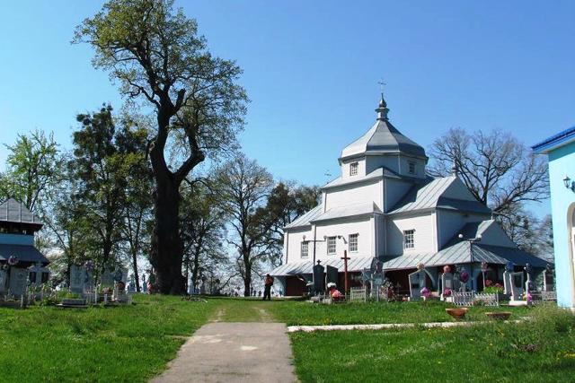 Церква Святого Миколая, Вікторів