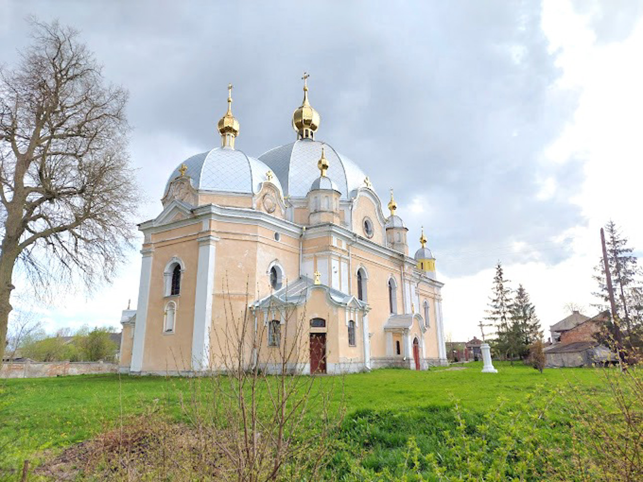 Nativity of Holy Virgin Church, Uhniv