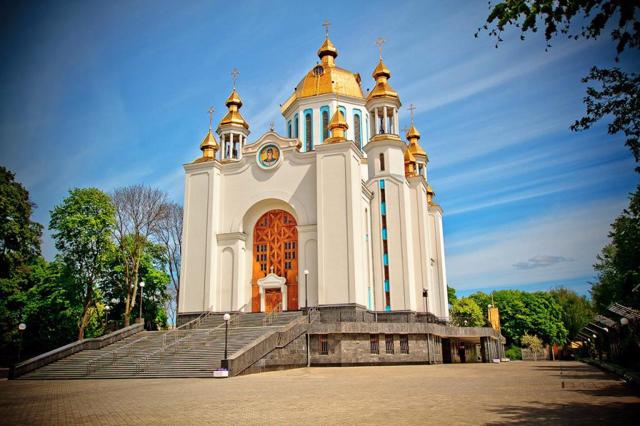 Покровський кафедральний собор, Рівне