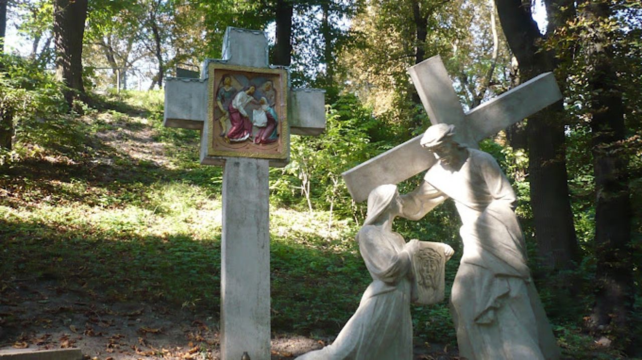 Way of Cross at High Castle, Lviv