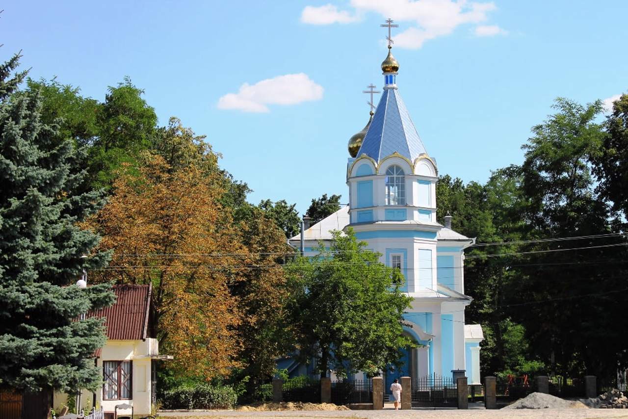 Holy Intercession Cathedral, Khotyn