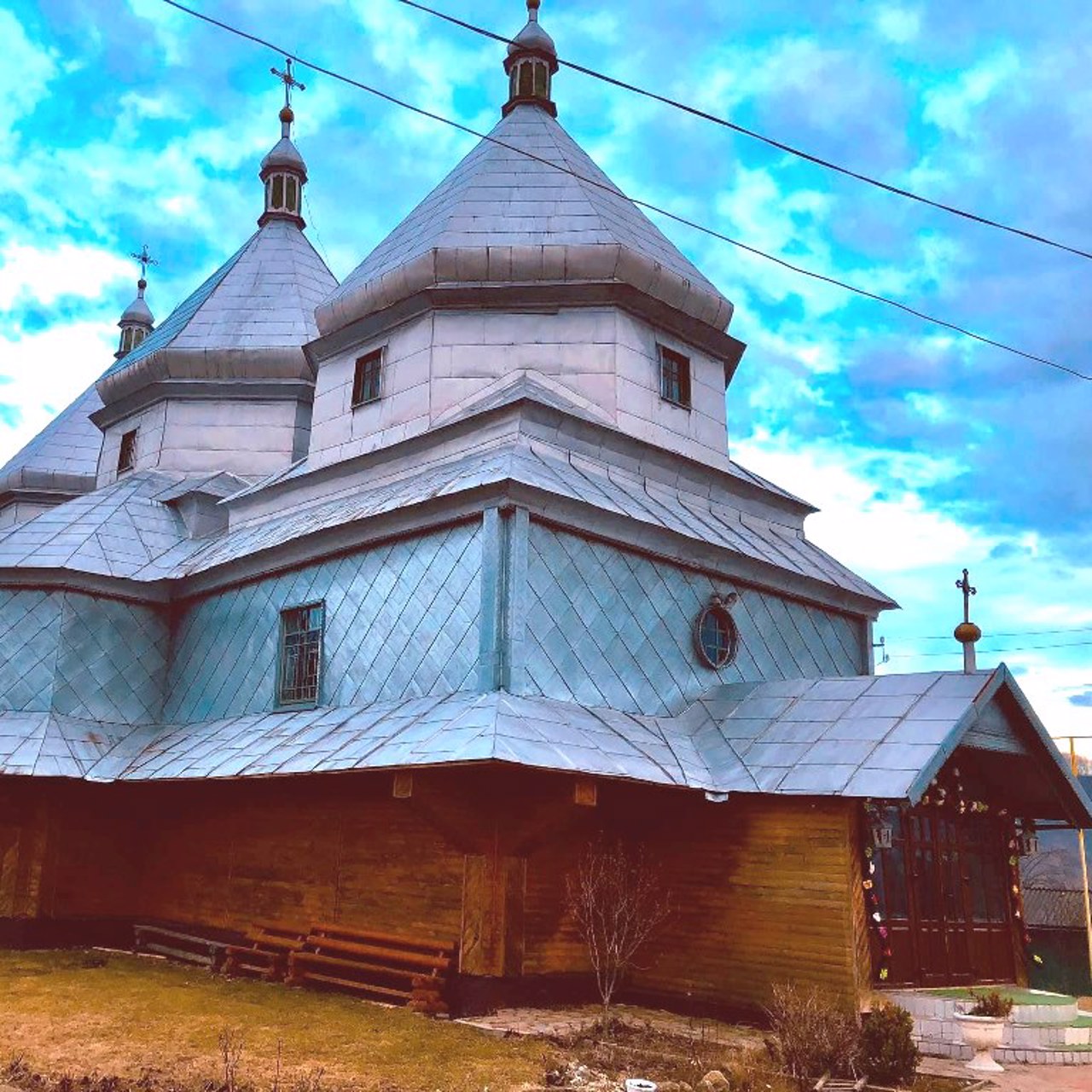 John Suchavsky Church, Myhove