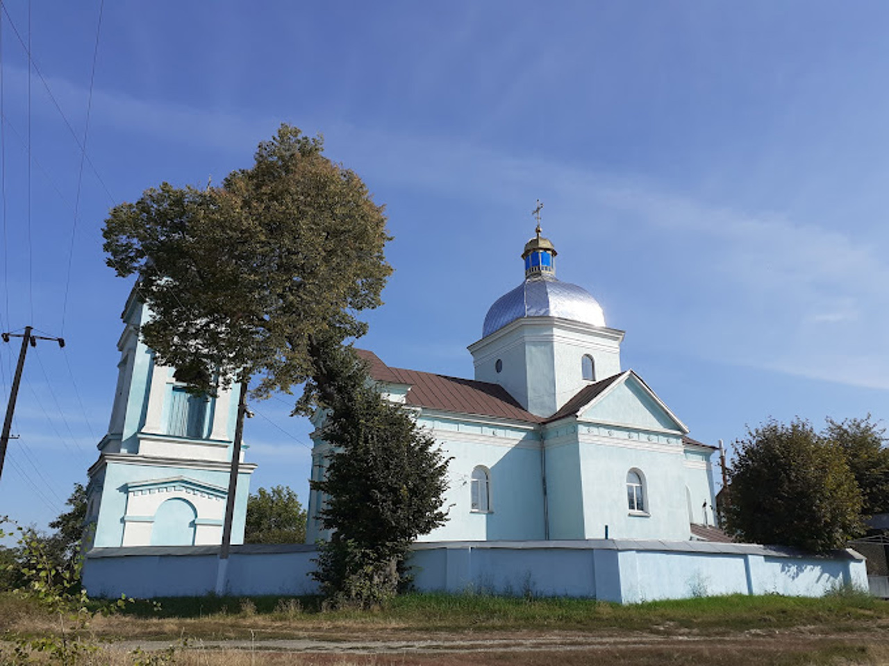 Церковь Иоанна Богослова, Требуховцы