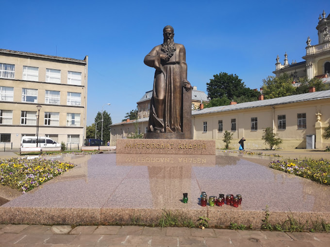 Metropolitan Sheptytskyi Monument, Lviv