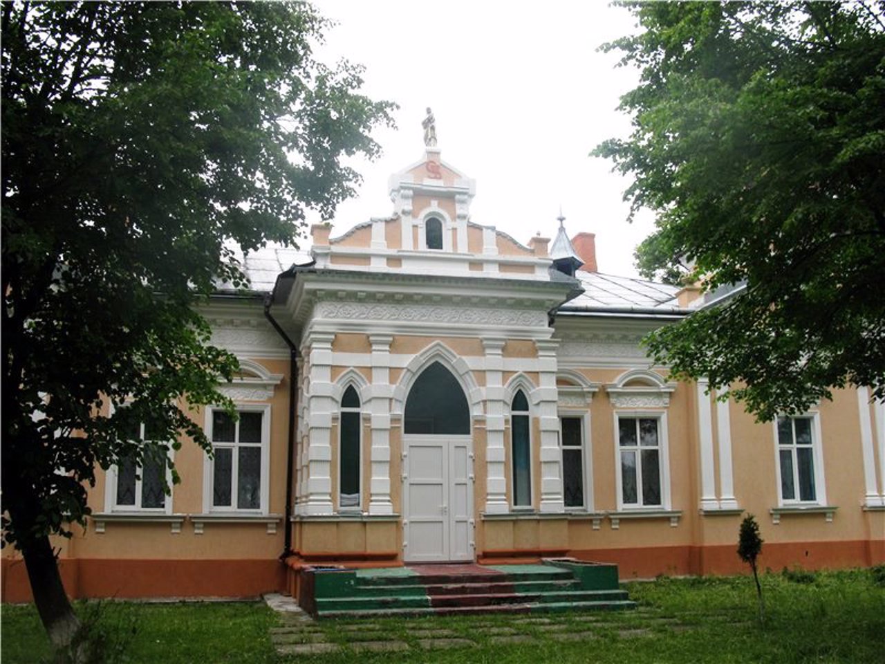 Палац Манеску, Чортория