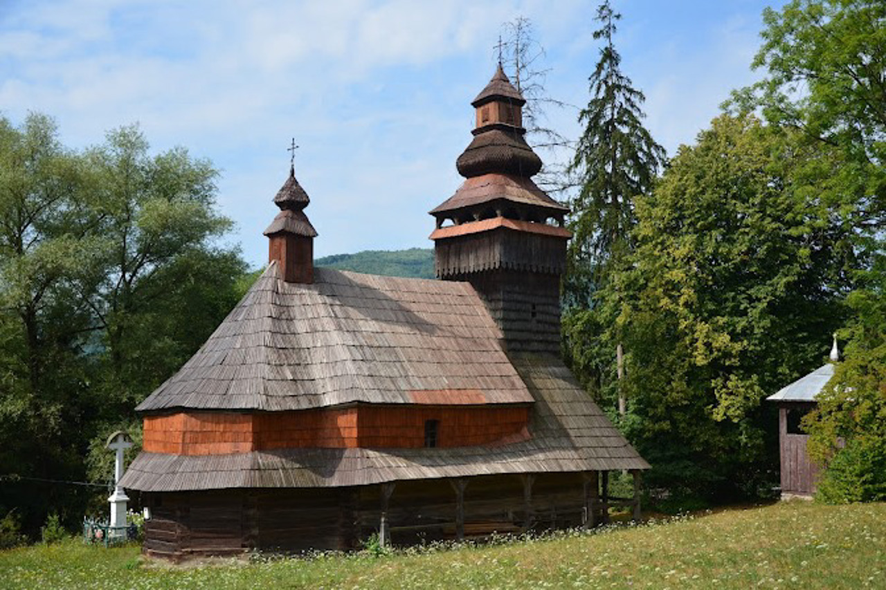 Saint Nicholas Church, Chornoholova