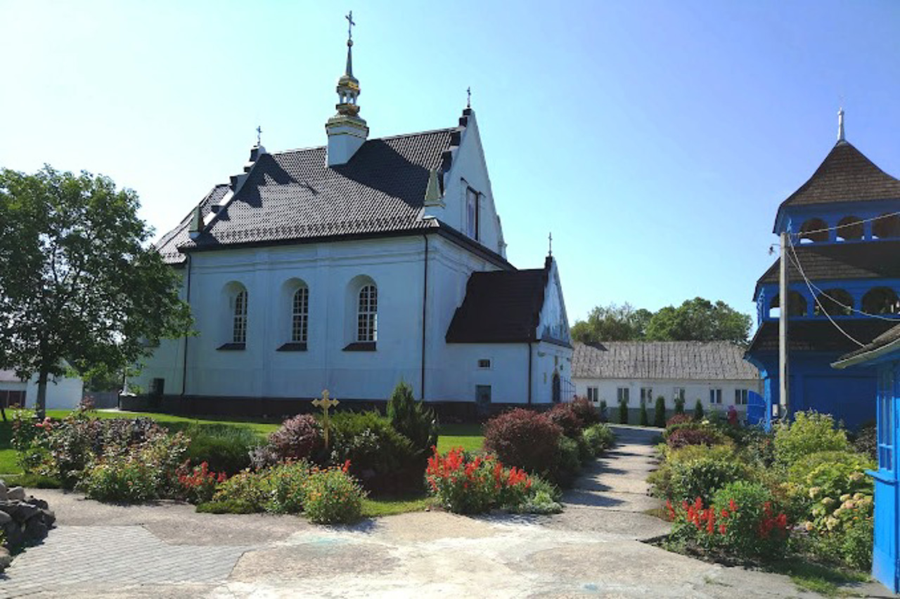 Церква Святої Параскеви, Луків