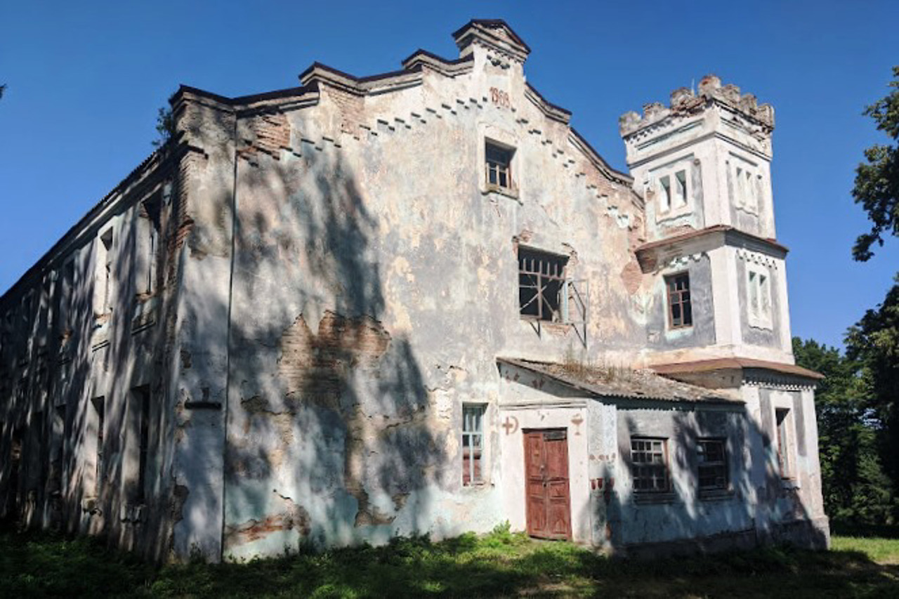 Novytsky Palace, Slobidka-Shelekhivska