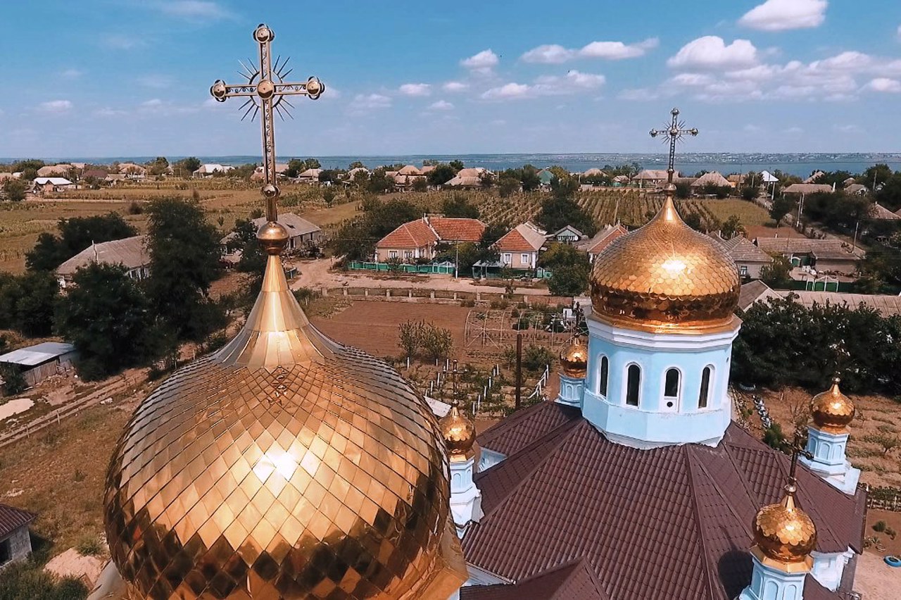 Holy Assumption Church, Kotlovyna